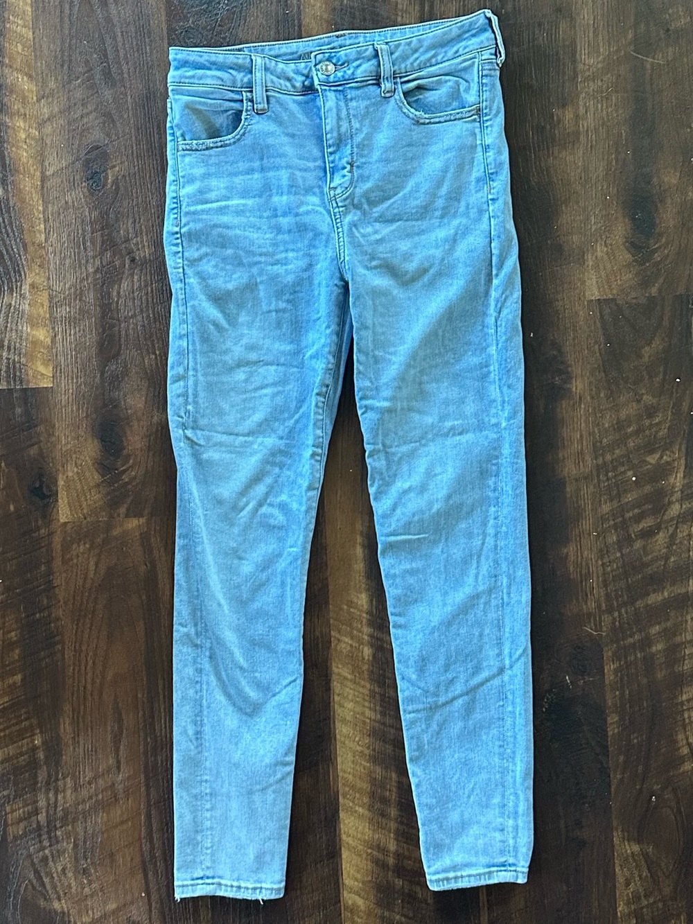 American Eagle Outfitters Light Wash Skinny Denim Jeans